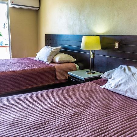 Hotel Posada Don Fernando Ensenada Kültér fotó