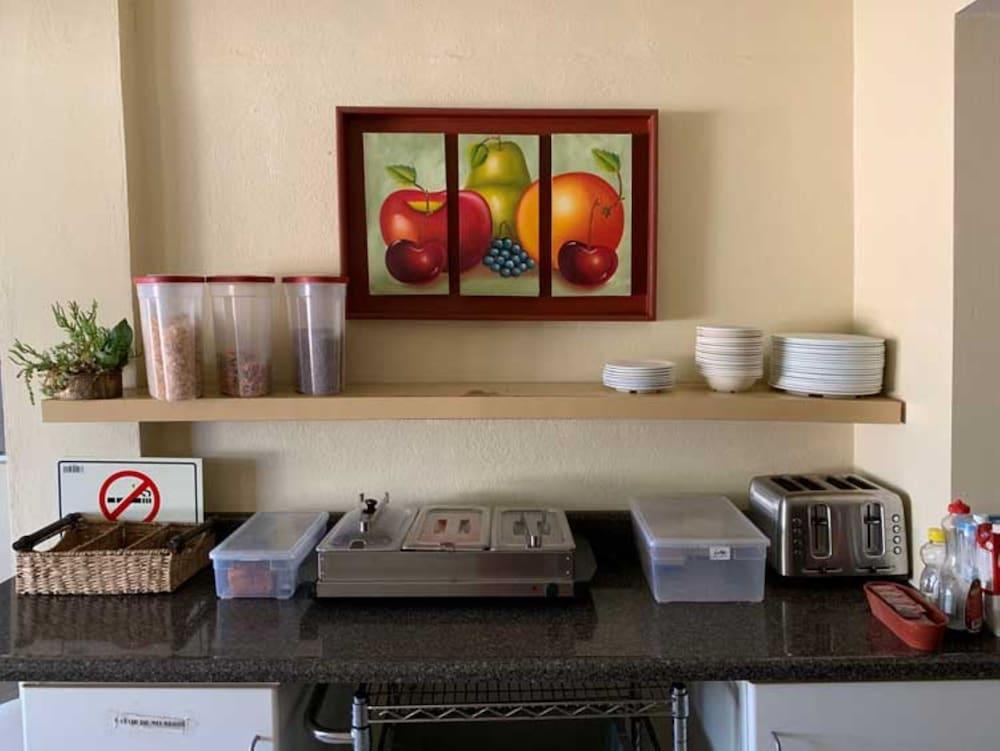 Hotel Posada Don Fernando Ensenada Kültér fotó