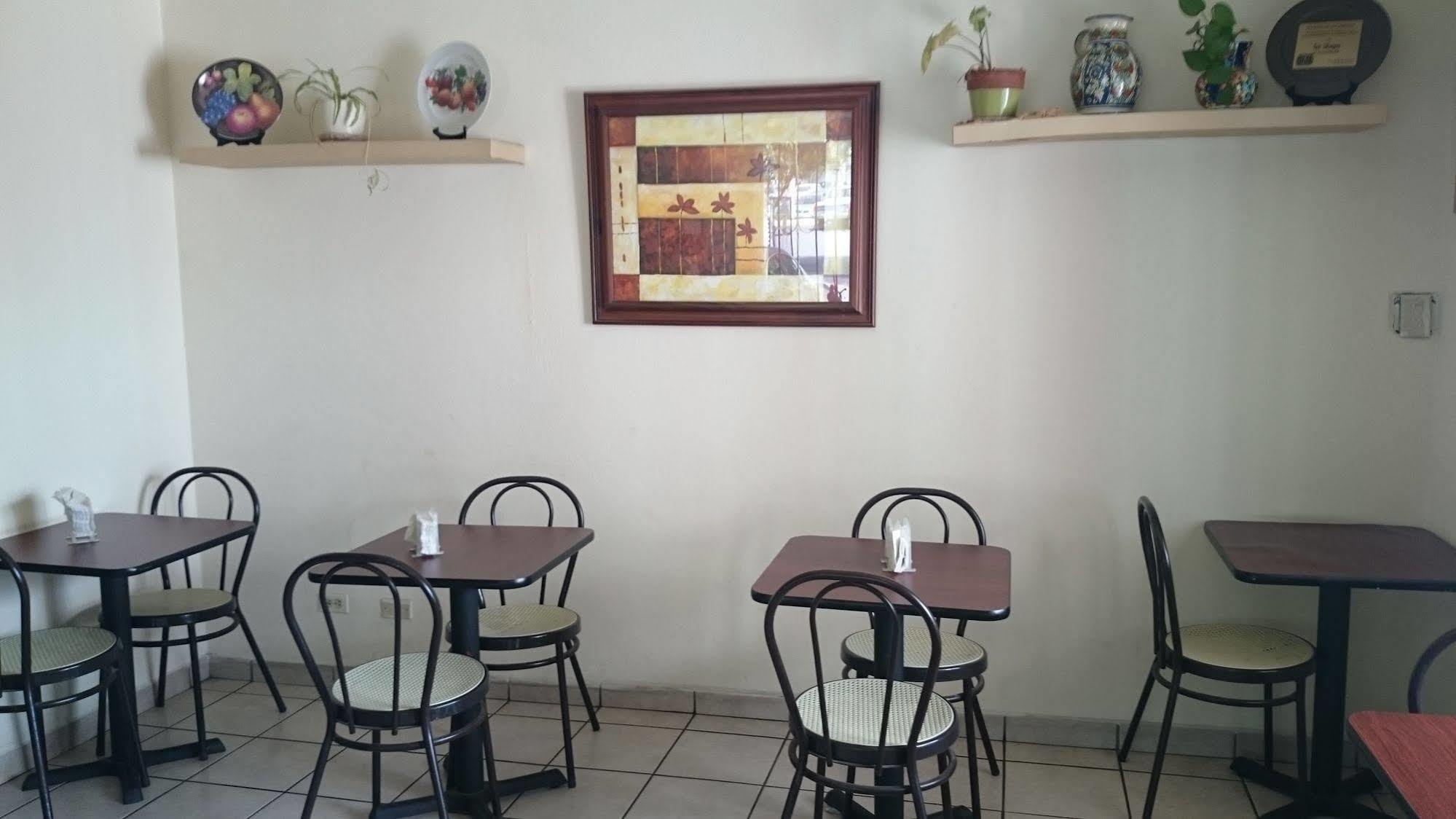Hotel Posada Don Fernando Ensenada Kültér fotó